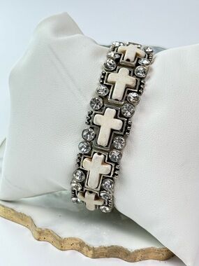 Rhinestone Cross Stretch Bracelet Silver Tone Statement NWOT